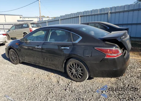 2015 Nissan Altima 2.5 from USA, damaged, VIN 1N4AL3AP4FC213555